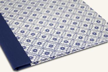 Sturdy linen document folder 